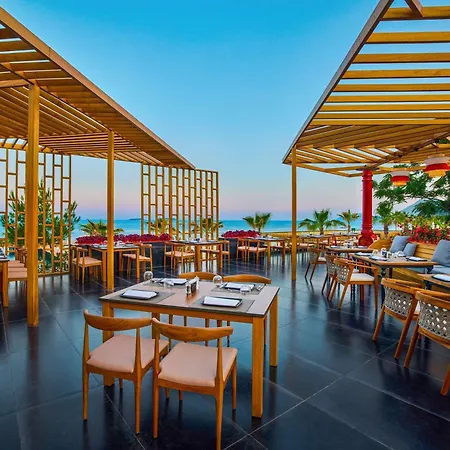 Moevenpick Antalya אתר נופש